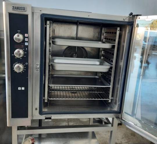 Forno conv. elettrico 10 teglie GN 1/1